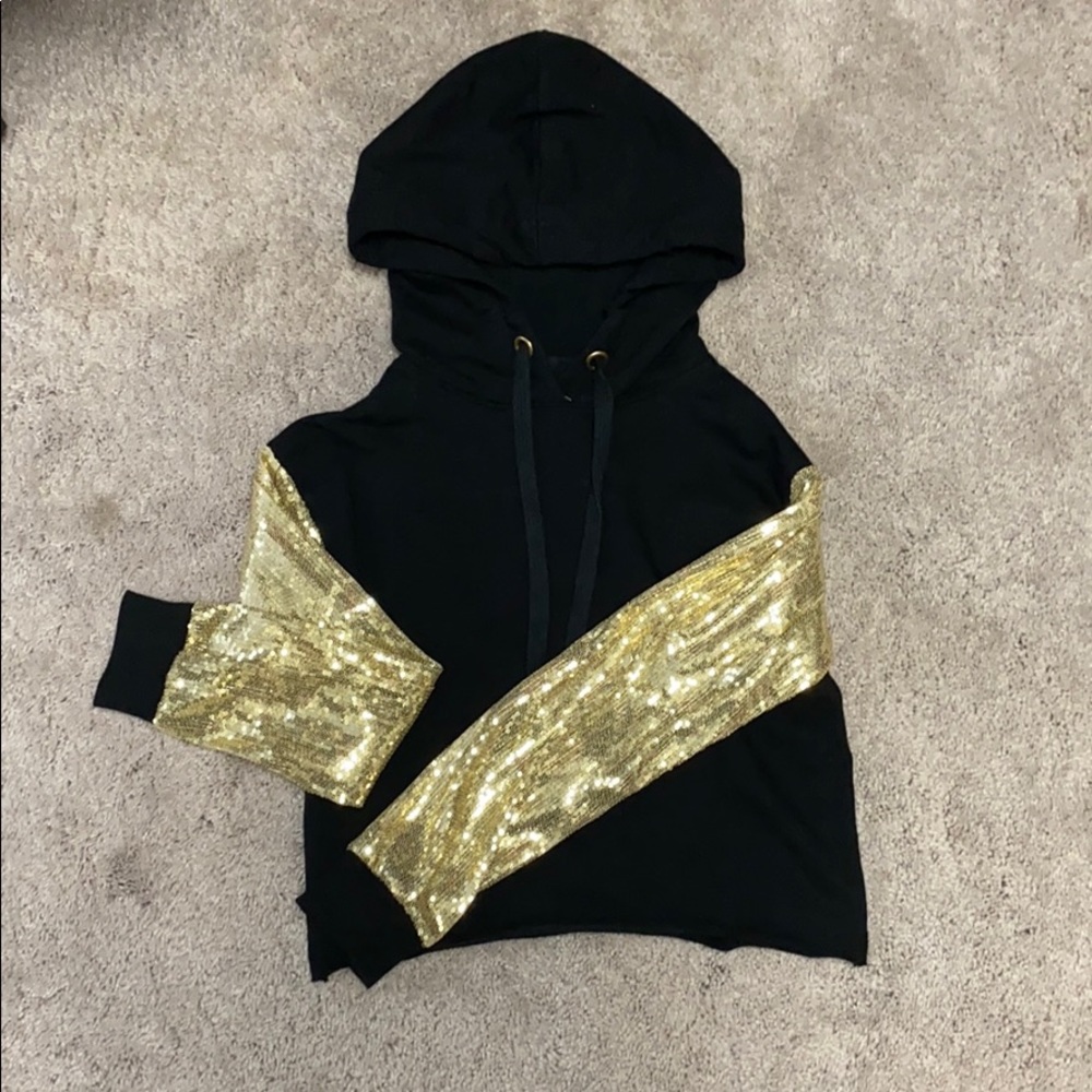 NWT crop hooded top w gold sequin sleeves